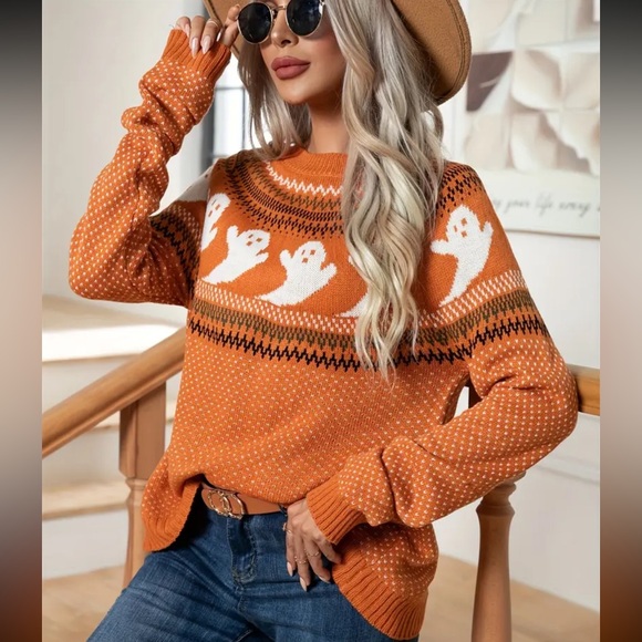 Adorable Ghost Sweater 🎃 👻 - Picture 3 of 8